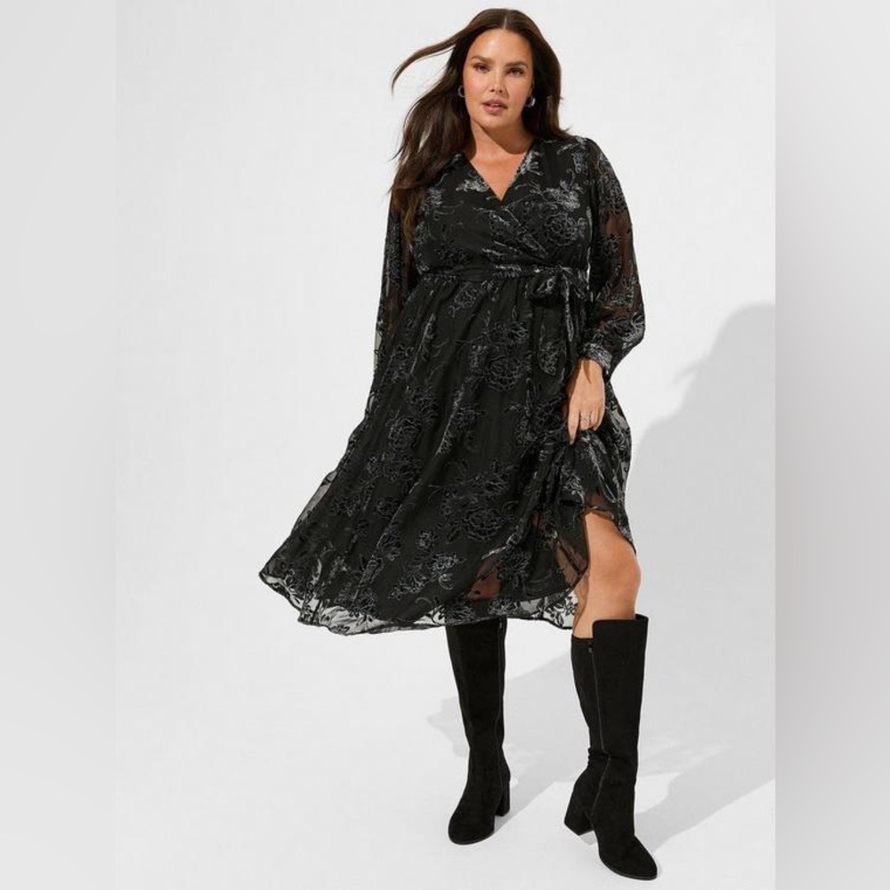 torrid Black Floral Midi Wrap Dress with Tie Waist